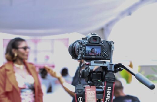 camera, camera equipment, interview-1867184.jpg