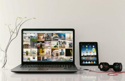 laptop, workstation, browsing-1483974.jpg